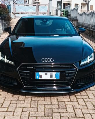 Audi TT Mk3 2.0 TFSI Quattro S tronic 