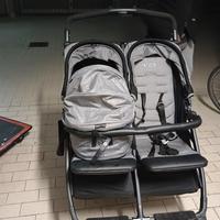 passeggino gemellare 