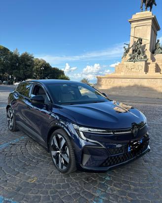 RENAULT MEGANE E-TECH 60 kw MY24 Techno 220 cv