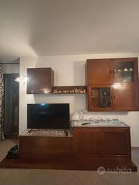 credenza in legno/mobile