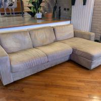 Divano letto con penisola