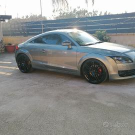 Audi tt 2.0 tfsi