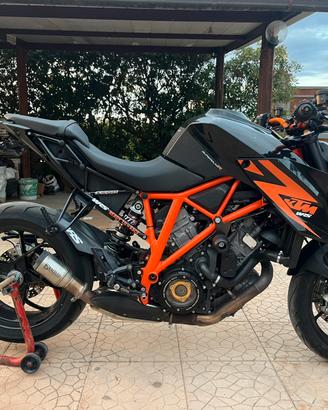 Ktm 1290 super duke