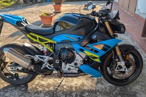 S 1000 r 2025 tutti i pacchetti full full garanzia