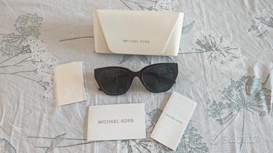 occhiali da sole Michael Kors come nuovi completi