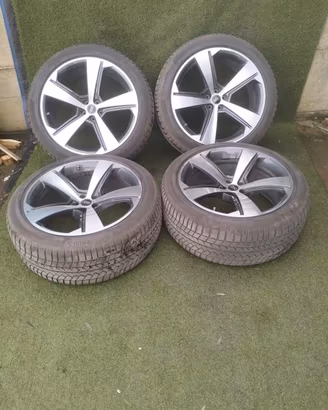 Cerchi Audi q8 s Line 285/40/22