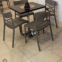 tavoli  e sedie da bar