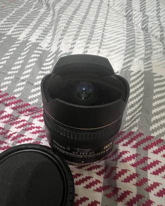 Obiettivo Nikon 10.5 f2.8 Fisheye