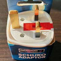 Adattatore da viaggio presa UK Schuko