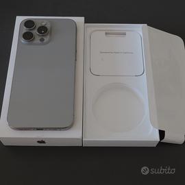 Apple iPhone 15 Pro Max 256GB Titanio Naturale