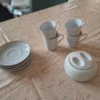 Set 4 tazzine da caffè e zuccheriera