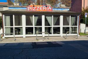 Vendita pizzeria