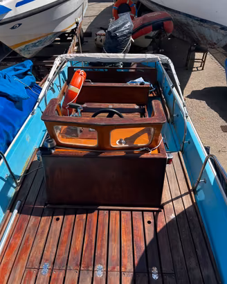 Boston Whaler 17