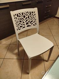 N. 6 Sedie polipropilene bianche