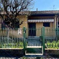 Immobile con ampio giardino a Corticella