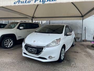 Peugeot 208 1.4 HDi 68 CV 5 porte Active