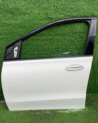PORTIERA ANTERIORE SINISTRA MERCEDES Classe B Seri