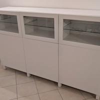 Mobile Ikea a ripiani