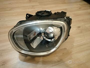 Fanale sinistro Mini Cooper Countryman del 2019