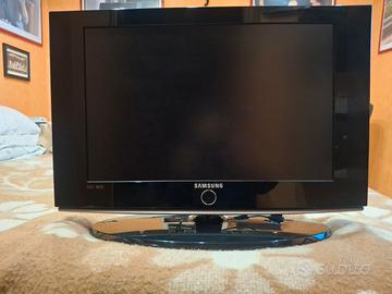 Monitor tv Samsung 22 pollici