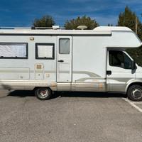 Laika Ecovip 6 - Patente C - 6 posti viaggio
