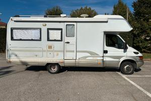 Laika Ecovip 6 - Patente C - 6 posti viaggio