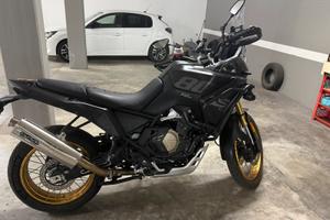 Voge valico 800dsx rally pari al nuovo