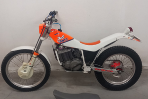 Moto fantic motor 305