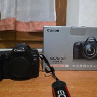 Canon eos 5D Mark IV