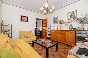 Quadrilocale da ristrutturare con garage e cantina