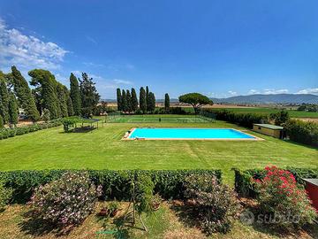 Porzione di casale Maremma Argentario tennis