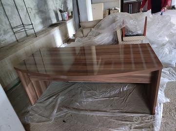 Scrivania in Legno Rivestito Marrone