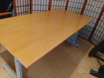 N°2-Scrivanie Moderne Ufficio"IKEA"(nuove/perfette