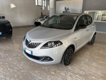 Lancia Ypsilon 1.0 FireFly 5 porte S&S Hybrid Ecoc