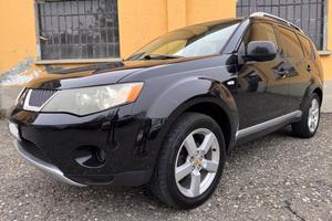 MITSUBISHI Outlander 7 posti 2.0 DI-D Intense DP