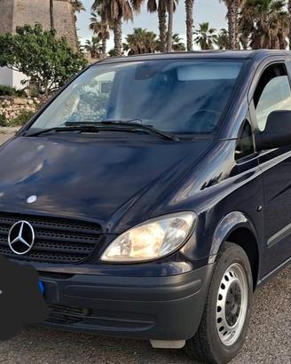 Mercedes Vito 9 posti