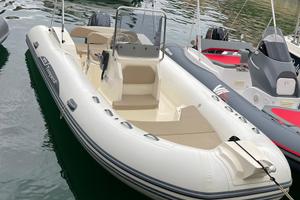 Capelli Tempest 570 con Yamaha 40/60