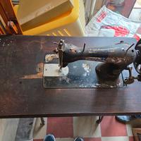 Macchina da cucire Singer