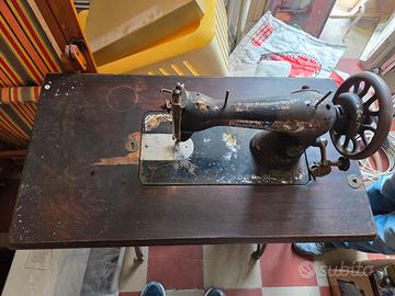 Macchina da cucire Singer