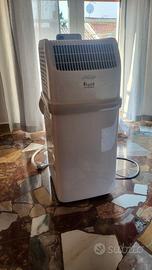 Pinguino DeLonghi compact