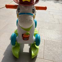 Cavallo a dondolo primi passi chicco