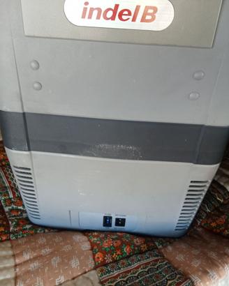 Frigorifero indel b 30 litri DC 12/24
