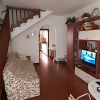 APPARTAMENTO su due piani a QUERCIANELLA