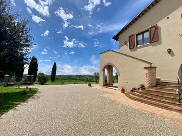 Casale a Montecastrilli