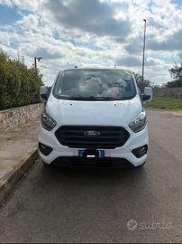 Ford transit custom 2021