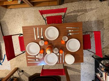 Tavolino pieghevole  quattro posti