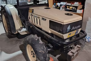 Trattore Lamborghini      775-F      4x4  vigneto