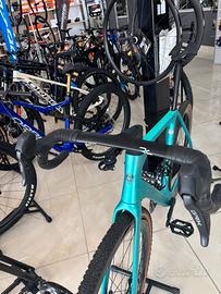 Manubrio integrato bianchi impulso rs