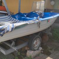 Barca 4 metri in vetroresina più carrello non omol