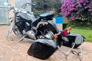 Yamaha XVS 650A Drag Star